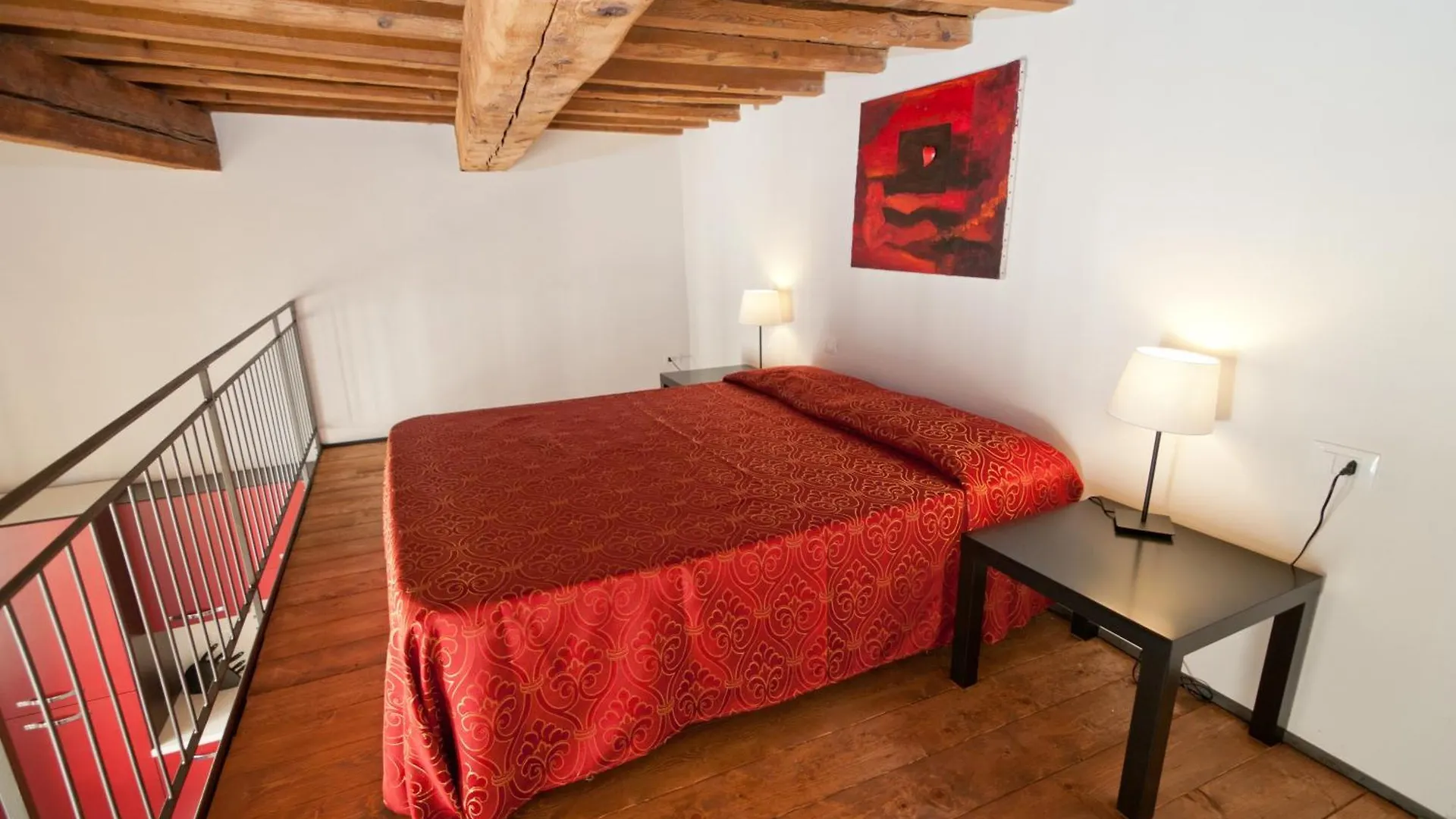 Art Apartment Santo Spirito Matteo Florence